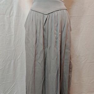 Aritzia skirt